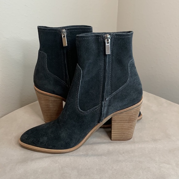 Treasure & Bond Suede Ankle Booties - Picture 7 of 9